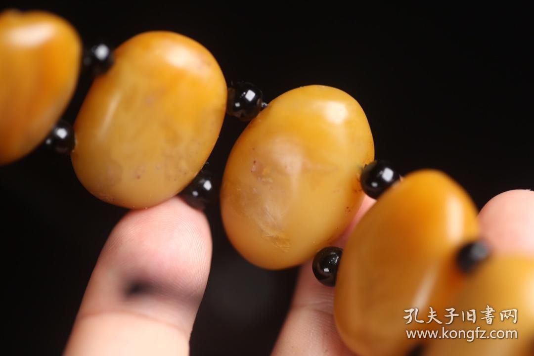 老田黄手串蝙蝠纹随形手串