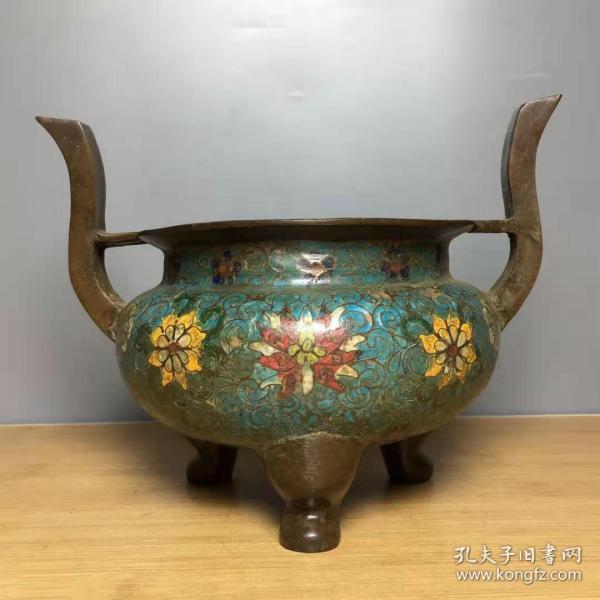 景泰蓝香炉宽19厘米