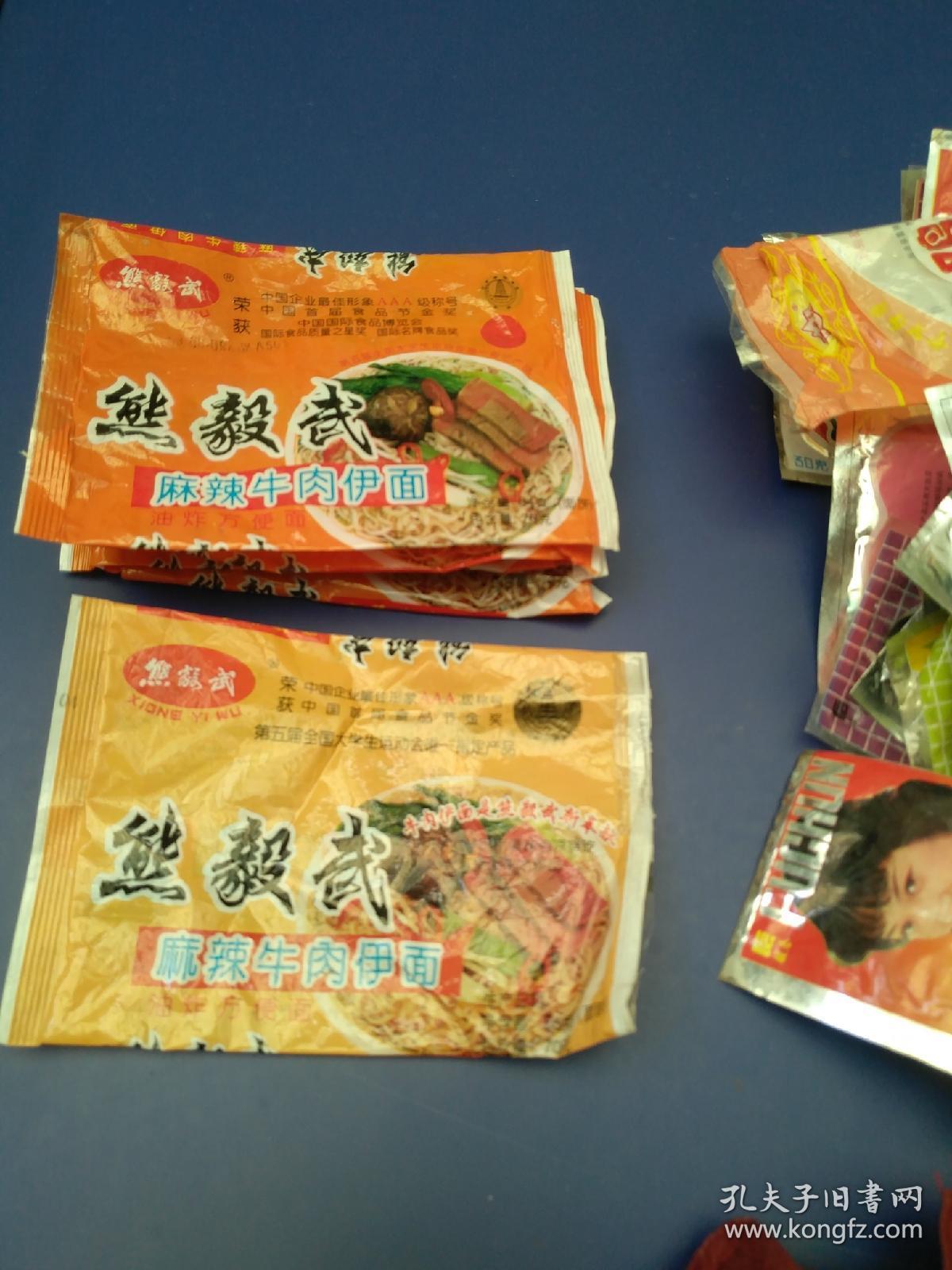 九十年代熊毅武方便面袋子