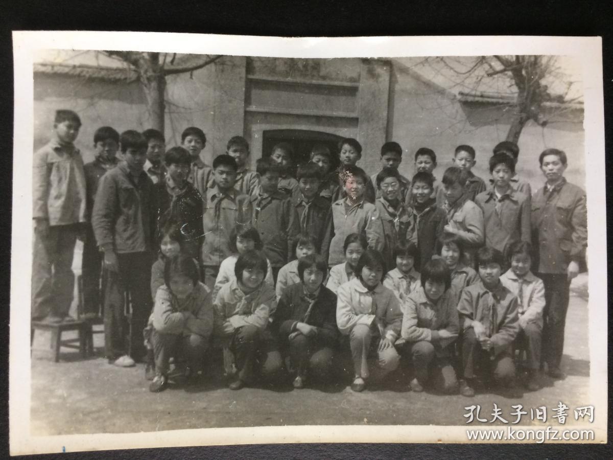 老照片 小学生合影 红领巾 2张