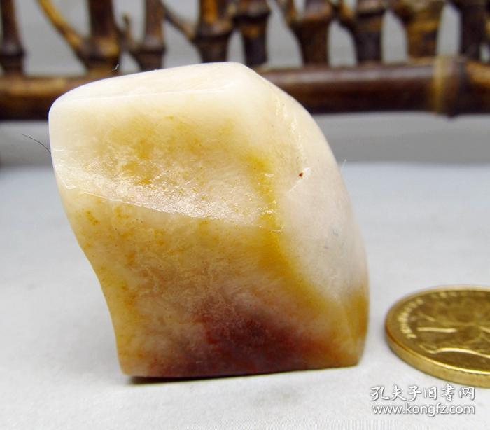 桃花高山冻石演变的鲎箕石