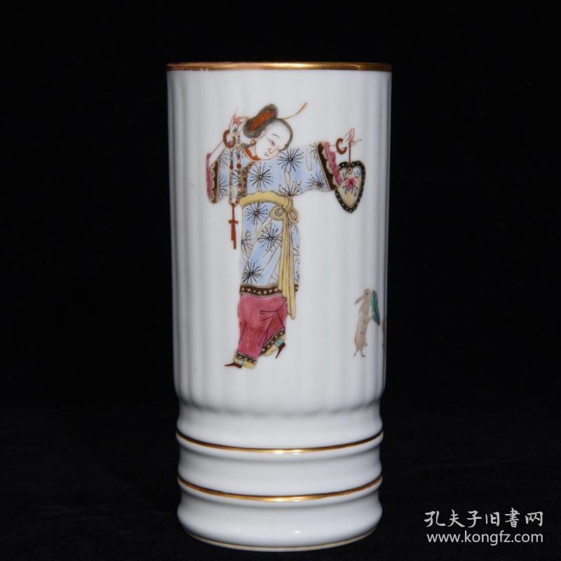 清道光粉彩仕女笔筒