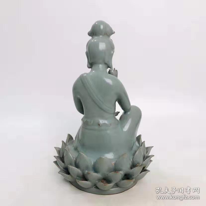 汝瓷莲花座观音像