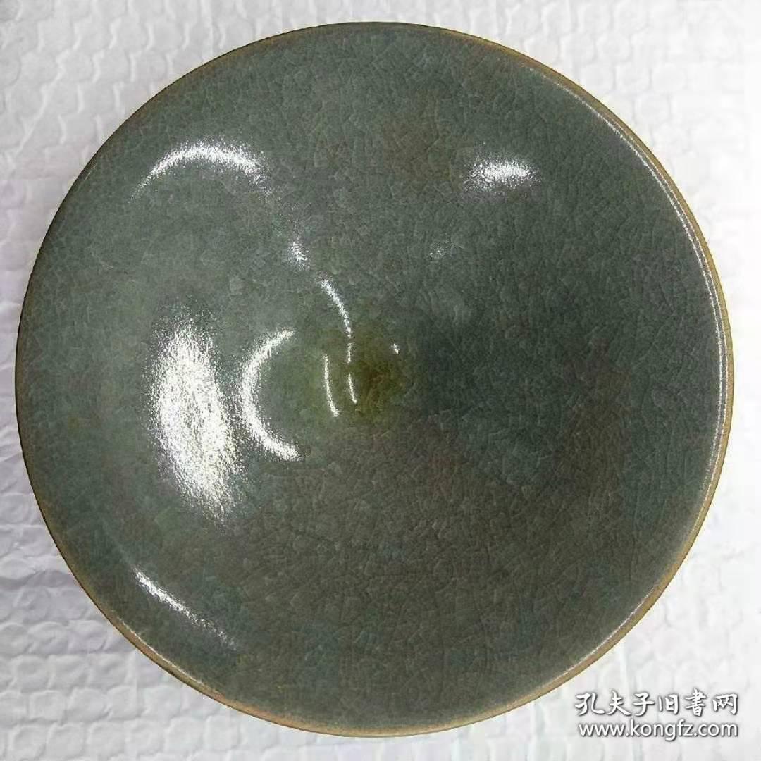 宋代官窑斗笠碗