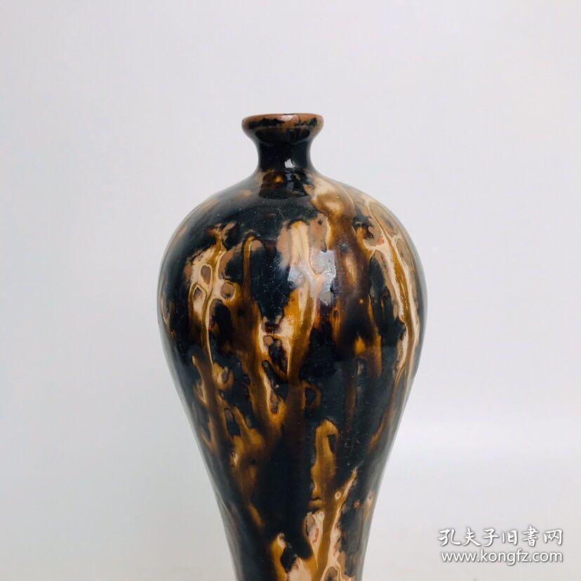 吉州窑梅瓶,高32厘米,直径9厘米
