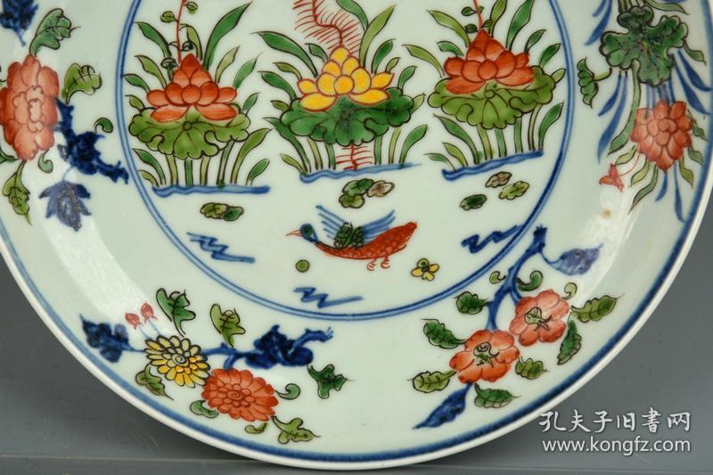 大明宣德年制青花五彩折枝花莲池鸳鸯纹盘古玩古董古瓷器老货收藏