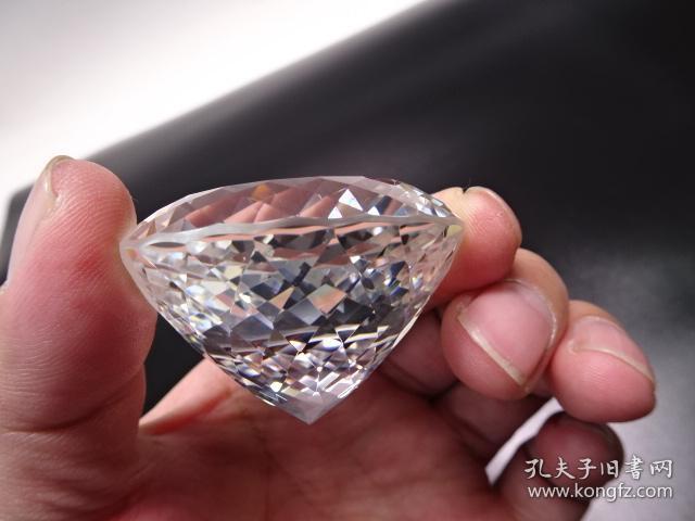 清代巨大的老钻石