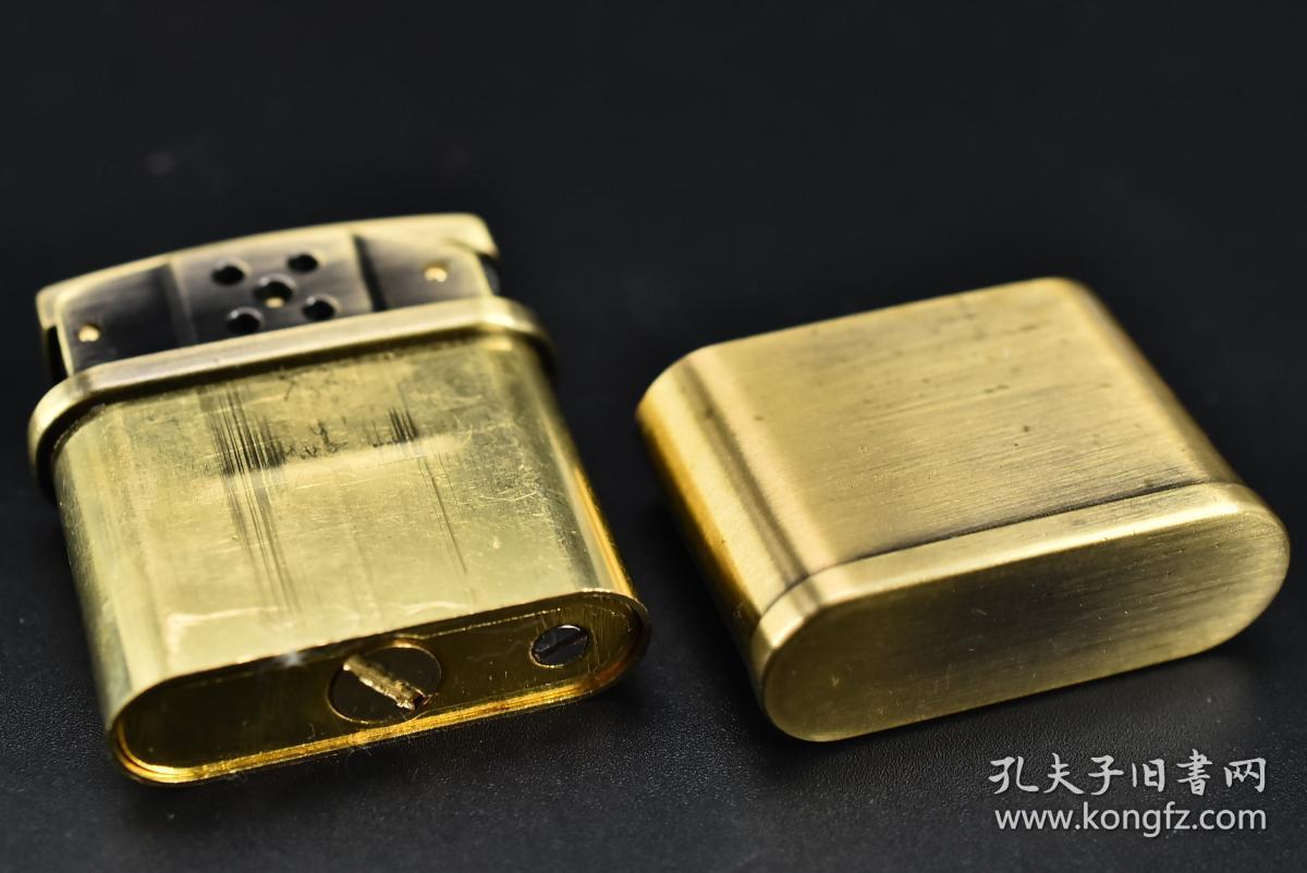 7*5*2.07cm 火石钢轮打火机产生的火花多,燃点率较高.