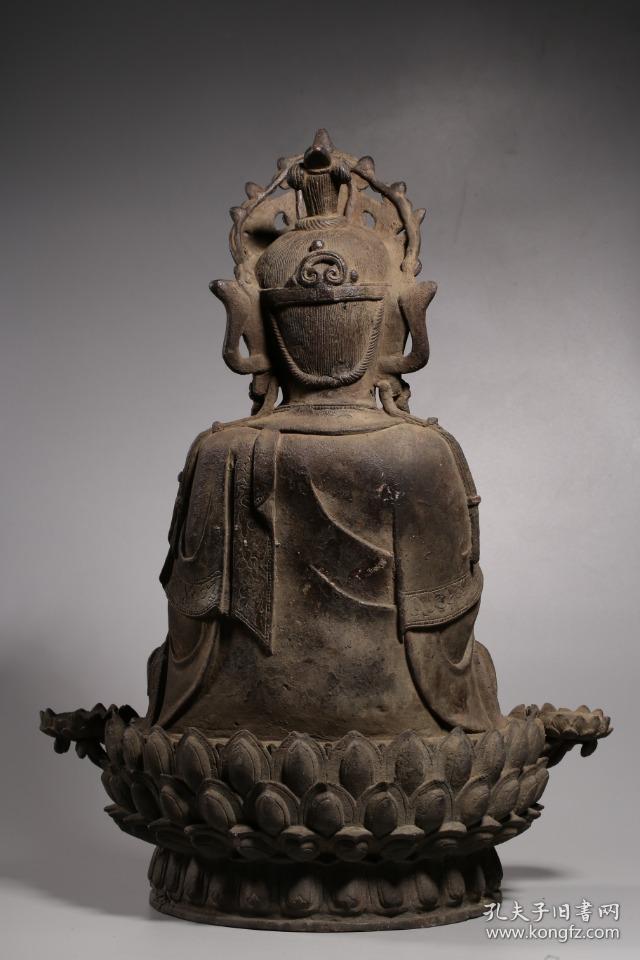 明代:铜药师佛坐像