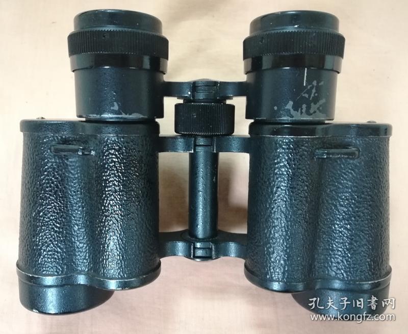 苏联1983年编号为83145253的贝戈士8x30望远镜