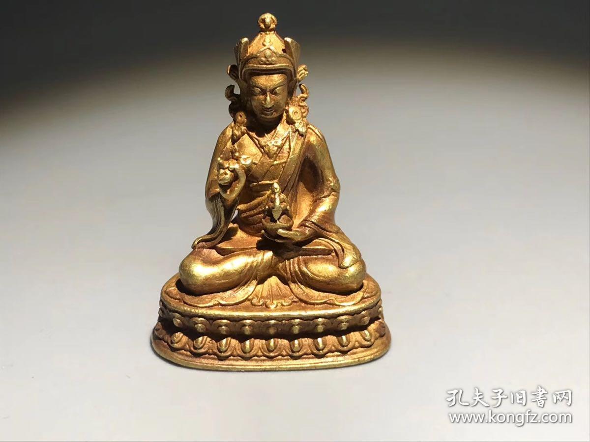 纯金佛像莲花生大士,利益众生圆满