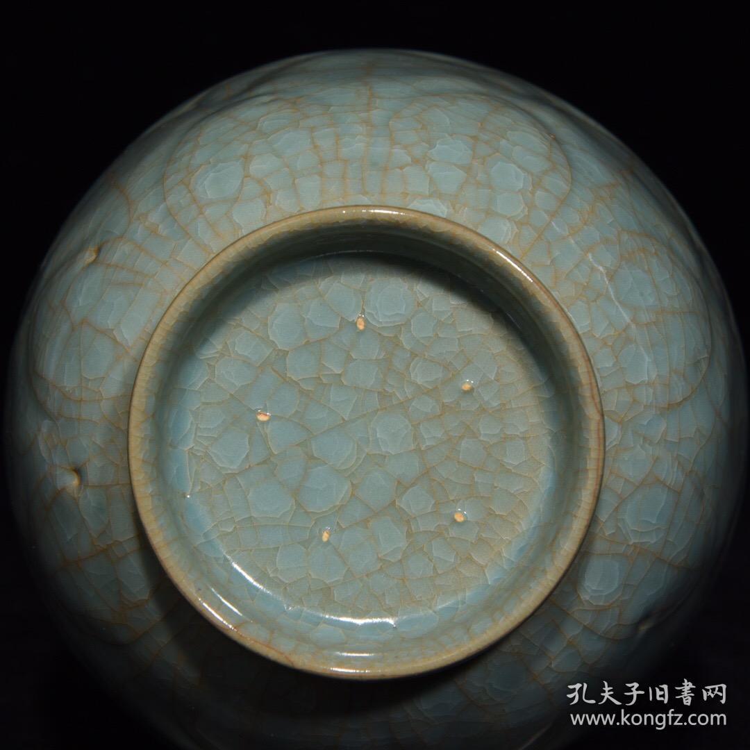 宋代汝窑冰裂纹碗