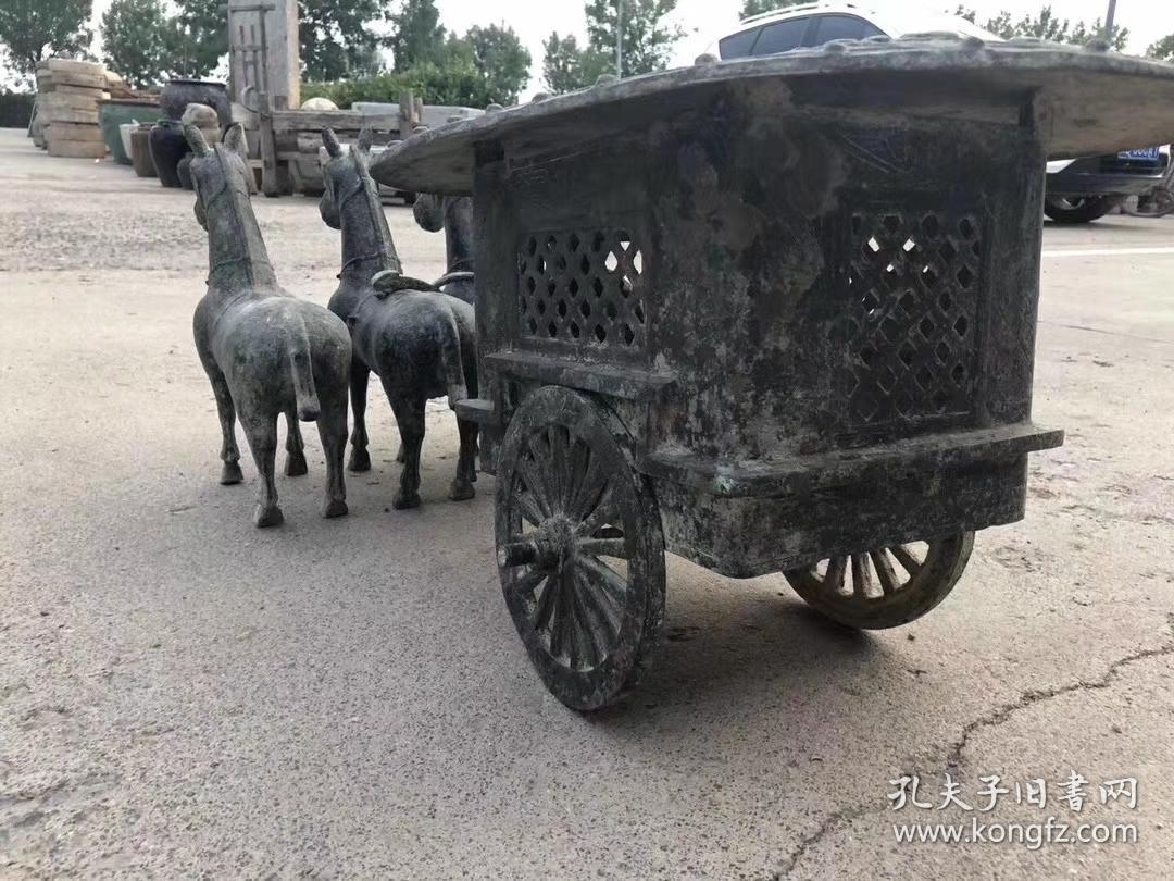 名称:青铜兵马俑战车.