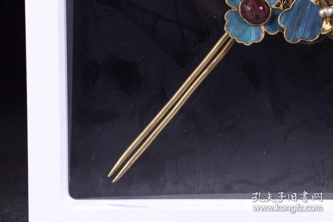 清代:银鎏金点翠嵌宝花卉发簪