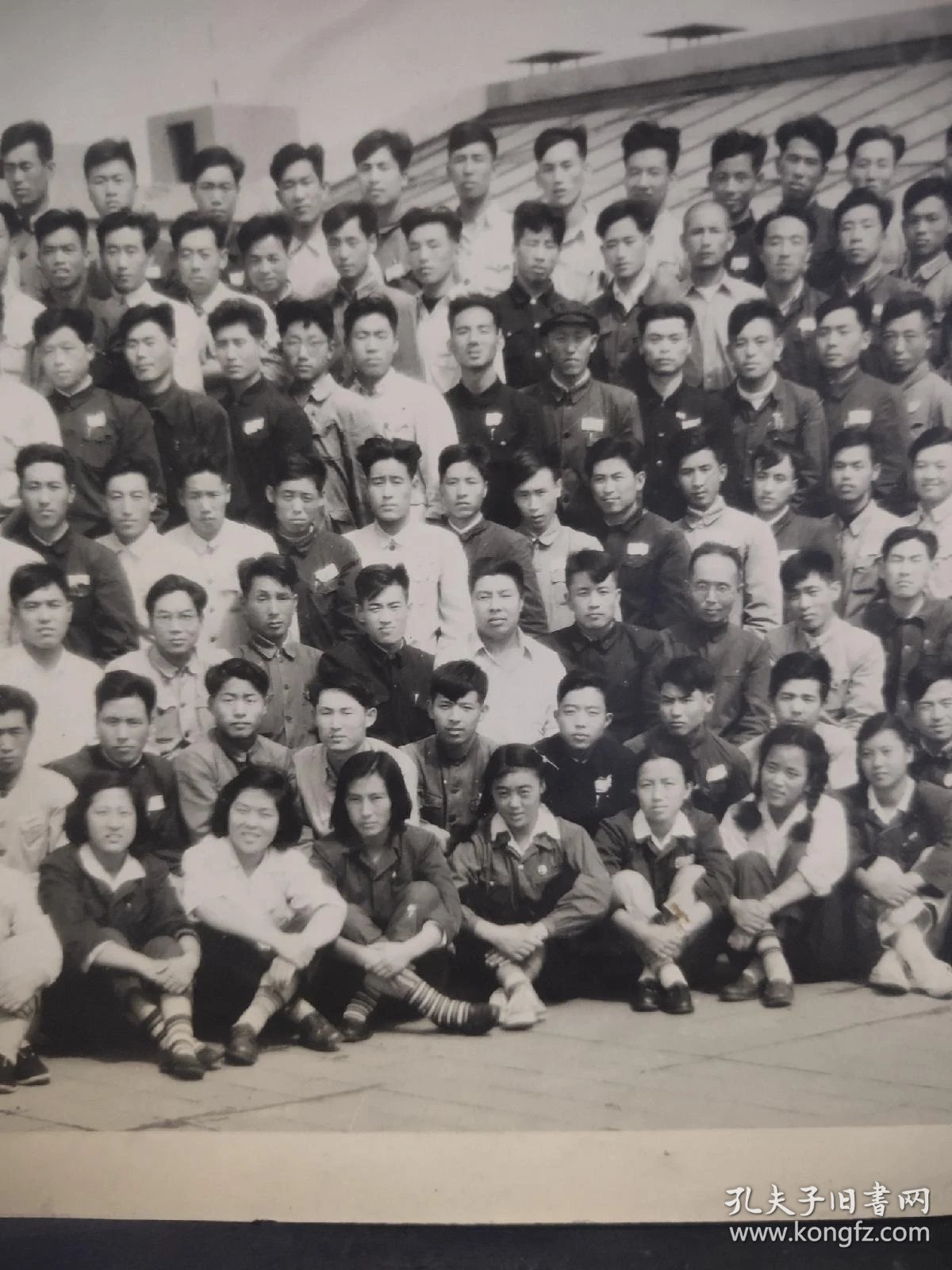知识青年上山下乡的历史价值 03b301f2f258de4c_b.jpg