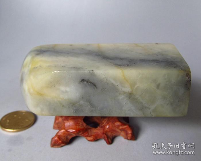 寿山石老性高山冻石167克大印章