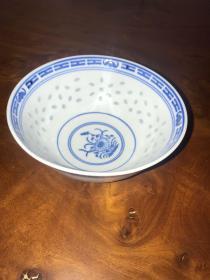 h-0427海外回流 保真出口一等品 花心青花玲珑瓷 小钵 碗 中国景德镇