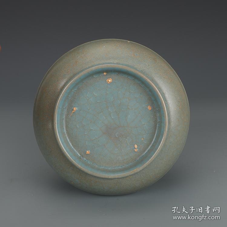宋汝窑天青釉弦纹瓶