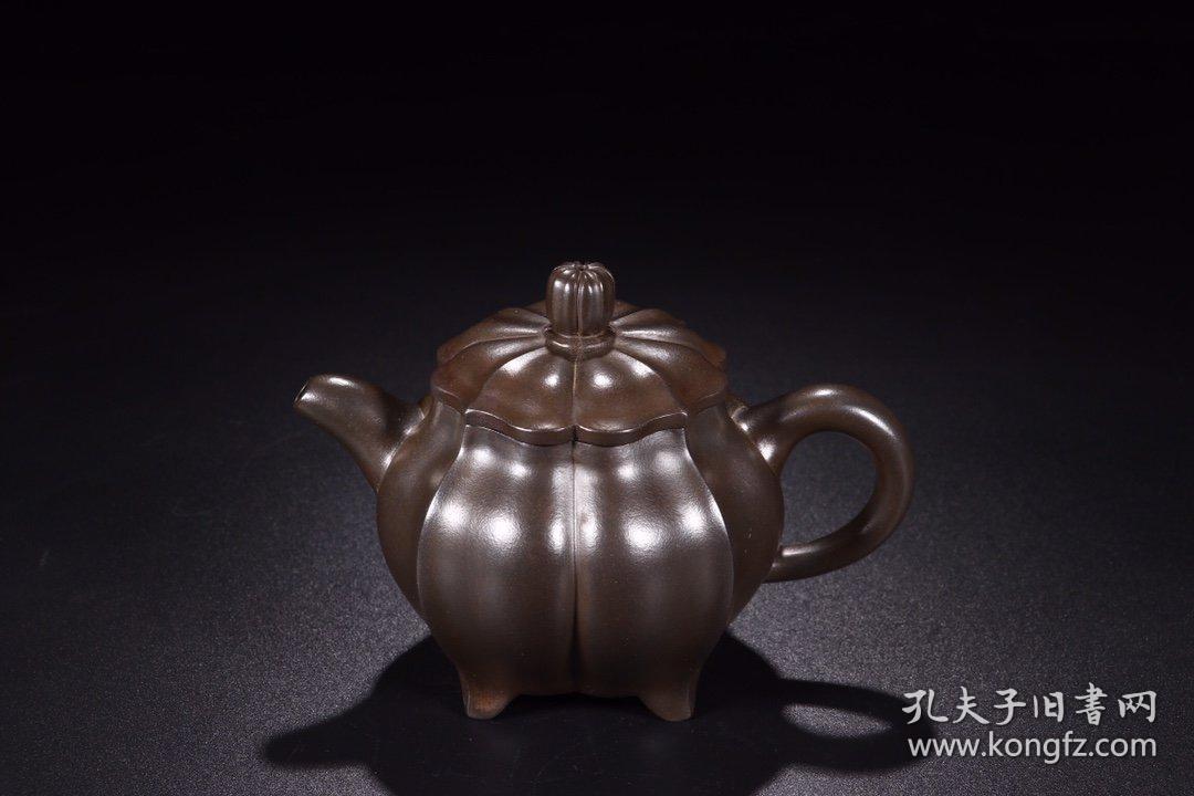 民国:"金鼎商标"紫砂瓜棱壶