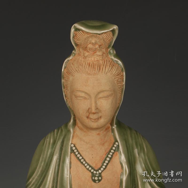 宋龙泉窑梅子青釉坐莲观音像
