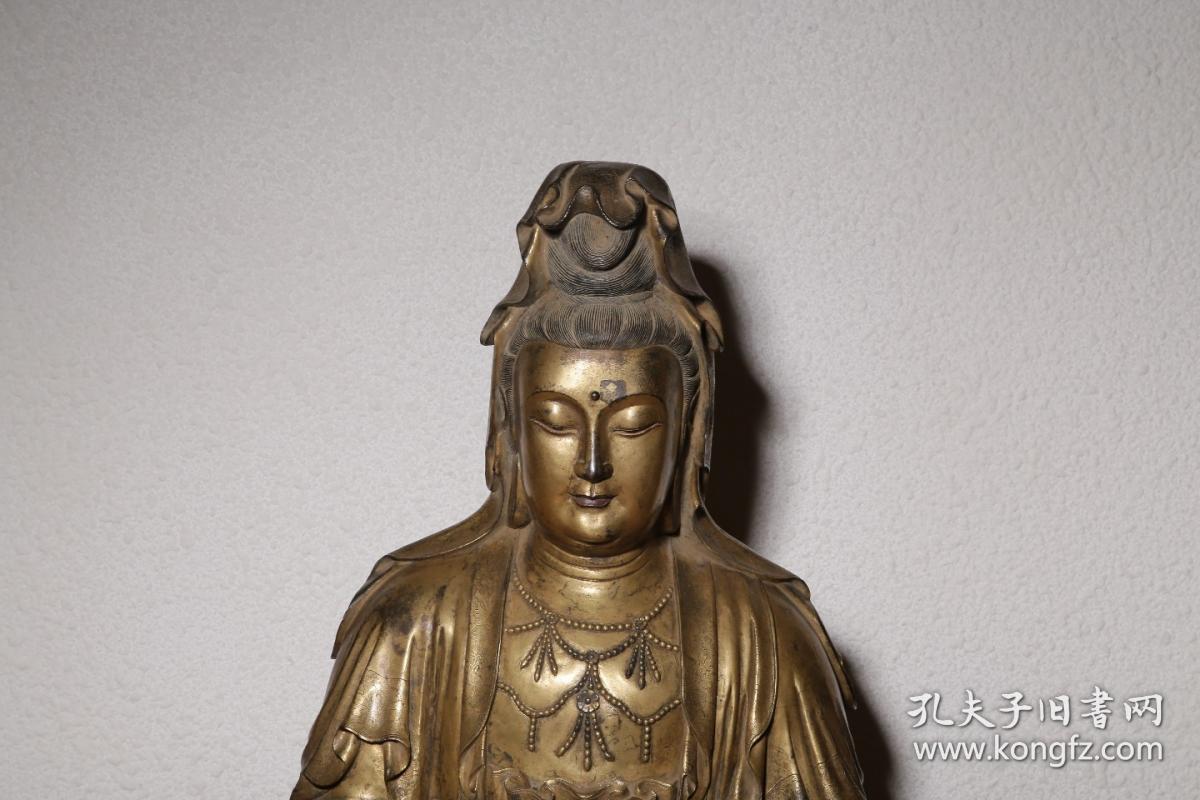 明代:铜鎏金自在观音坐像