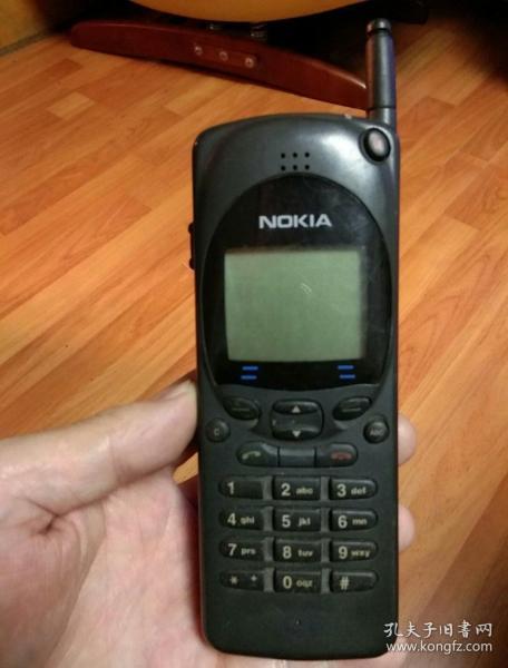 芬兰生产 诺基亚有天线老手机一部nokia nhe一4nx 【没有充电器无法试