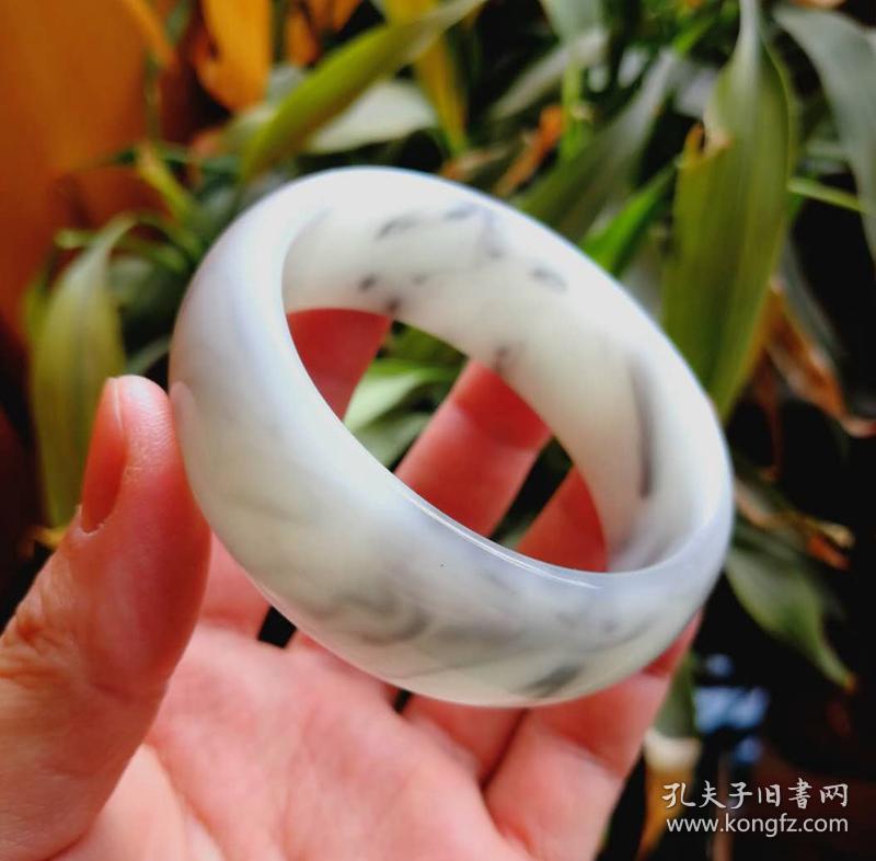 新疆和田玉羊脂白青花手镯金丝玉加宽加厚手镯