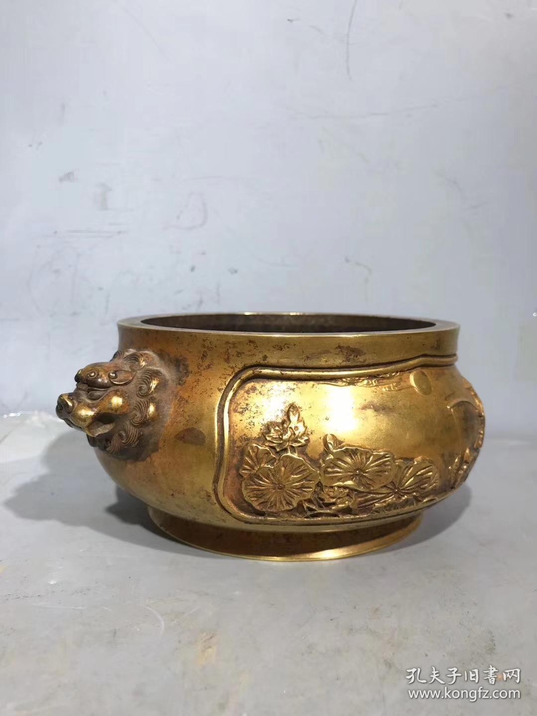 大明宣德铜鎏金香炉