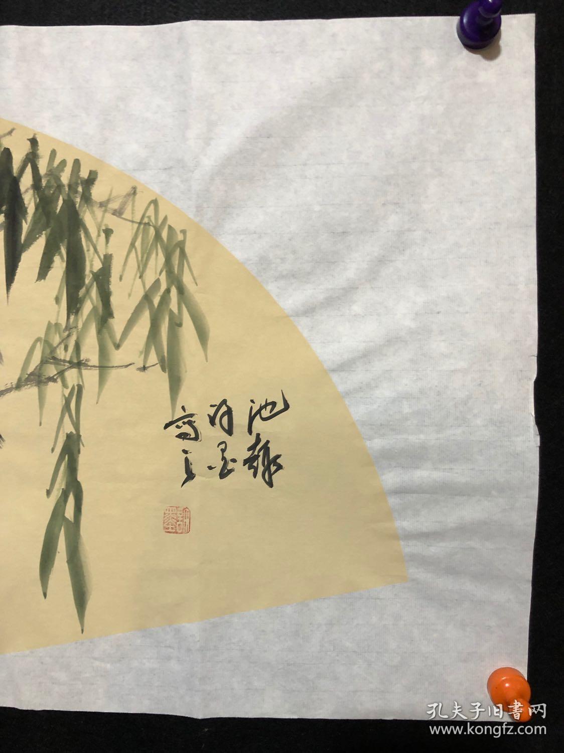 许墨,河南潜力画家,河南省国画协会会员,中州画院专职画家,多次获得