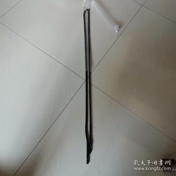 黑马尾普通弓子,二胡板胡都可以用,全长80厘米,以图为准,单个价格,看