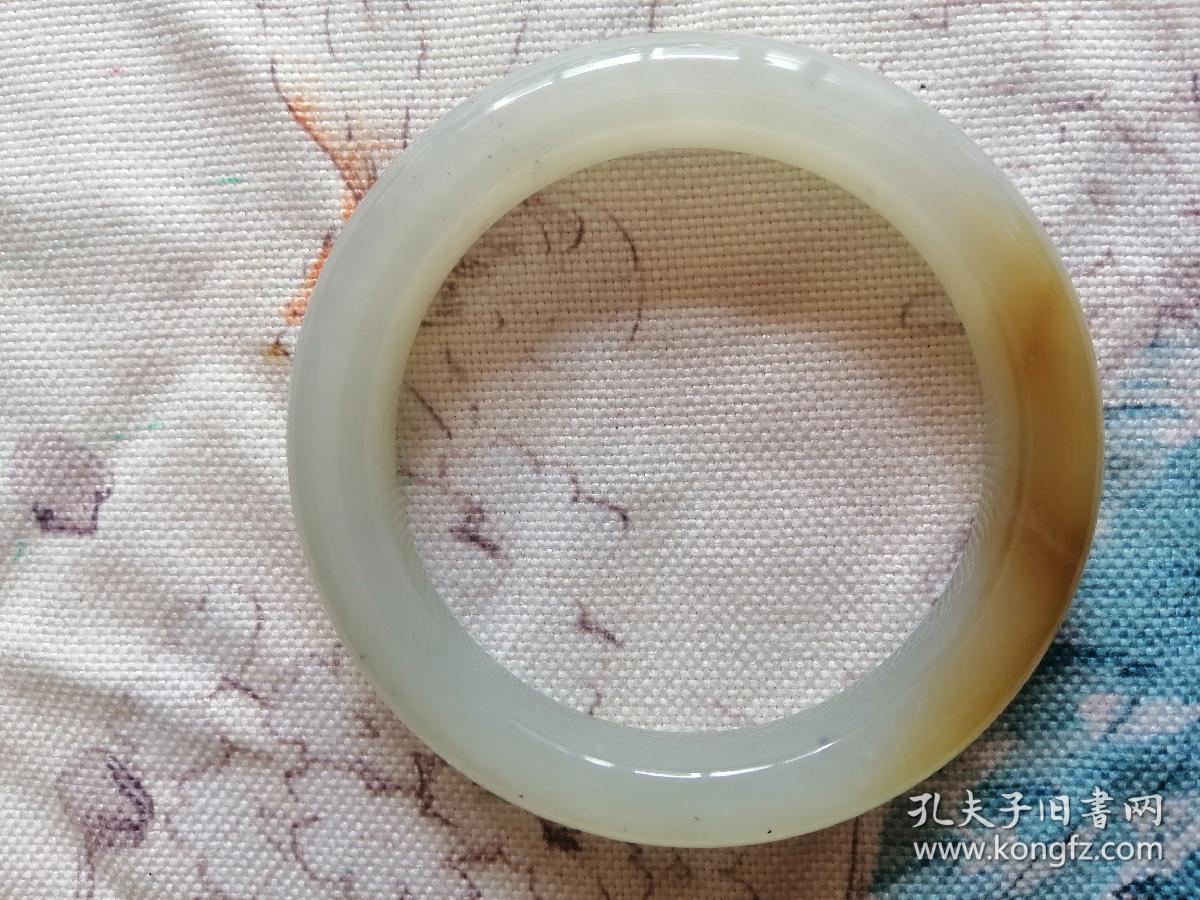 和田玉且末料手镯