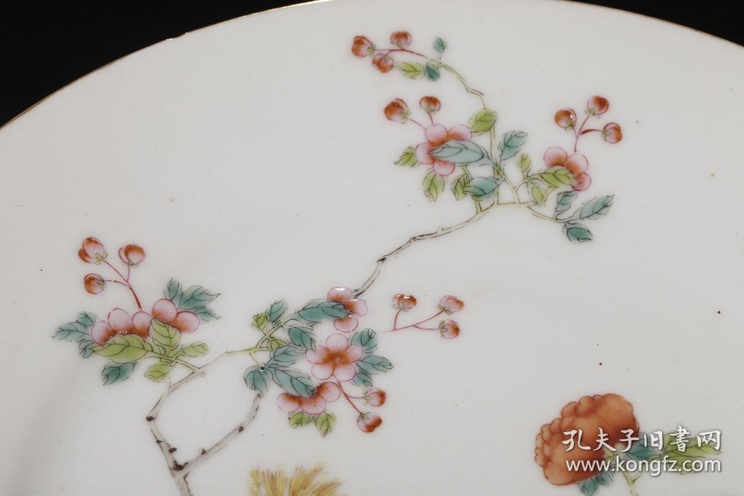 "大清光绪年制"粉彩花卉盘
