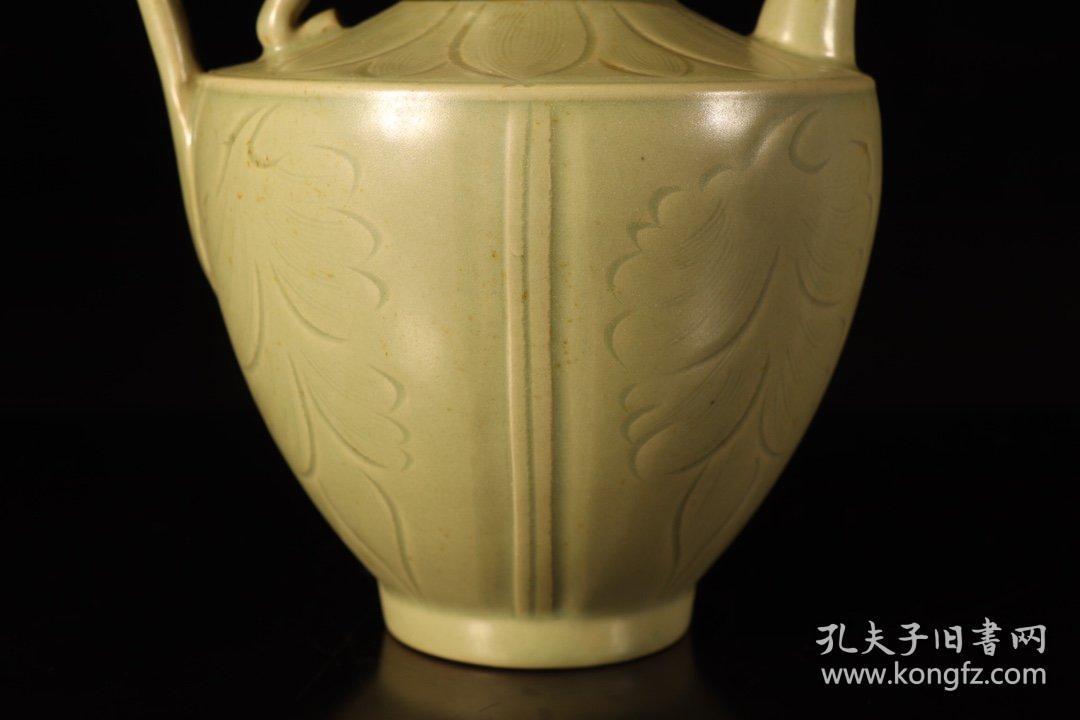 明代,耀州窑刻花执壶