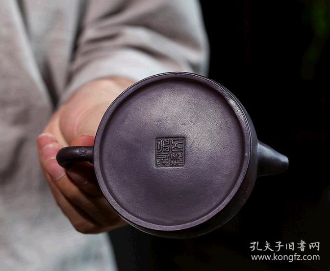宜兴紫砂壶吴文彩手工原矿紫泥僧帽壶 容量210cc 10孔