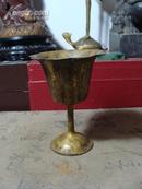 老供桌祭祀用器：民国铜质鎏金葵口高足杯