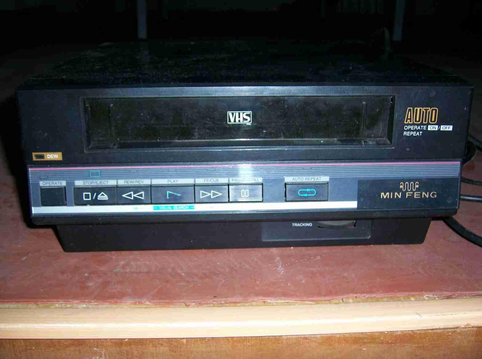 磁带放像机(有谁还能记起当年的放像厅时光)----逝去的文化14