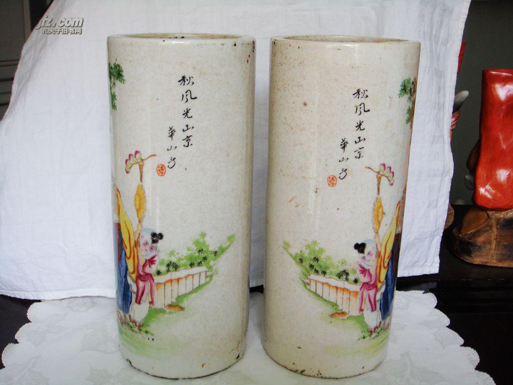 包老的民国瓷器:华山款《童叟图》一对帽筒