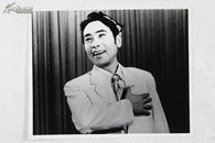 ZD061304 著名维吾尔族歌唱家舞蹈家 克里木（1940- ）黑白照片一枚（周宗汉旧藏）