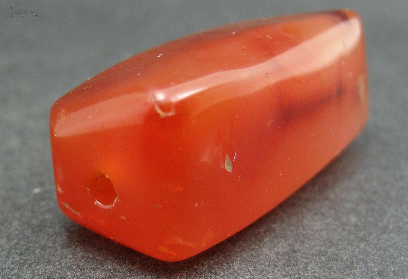 清代西藏长方形红玉髓222m