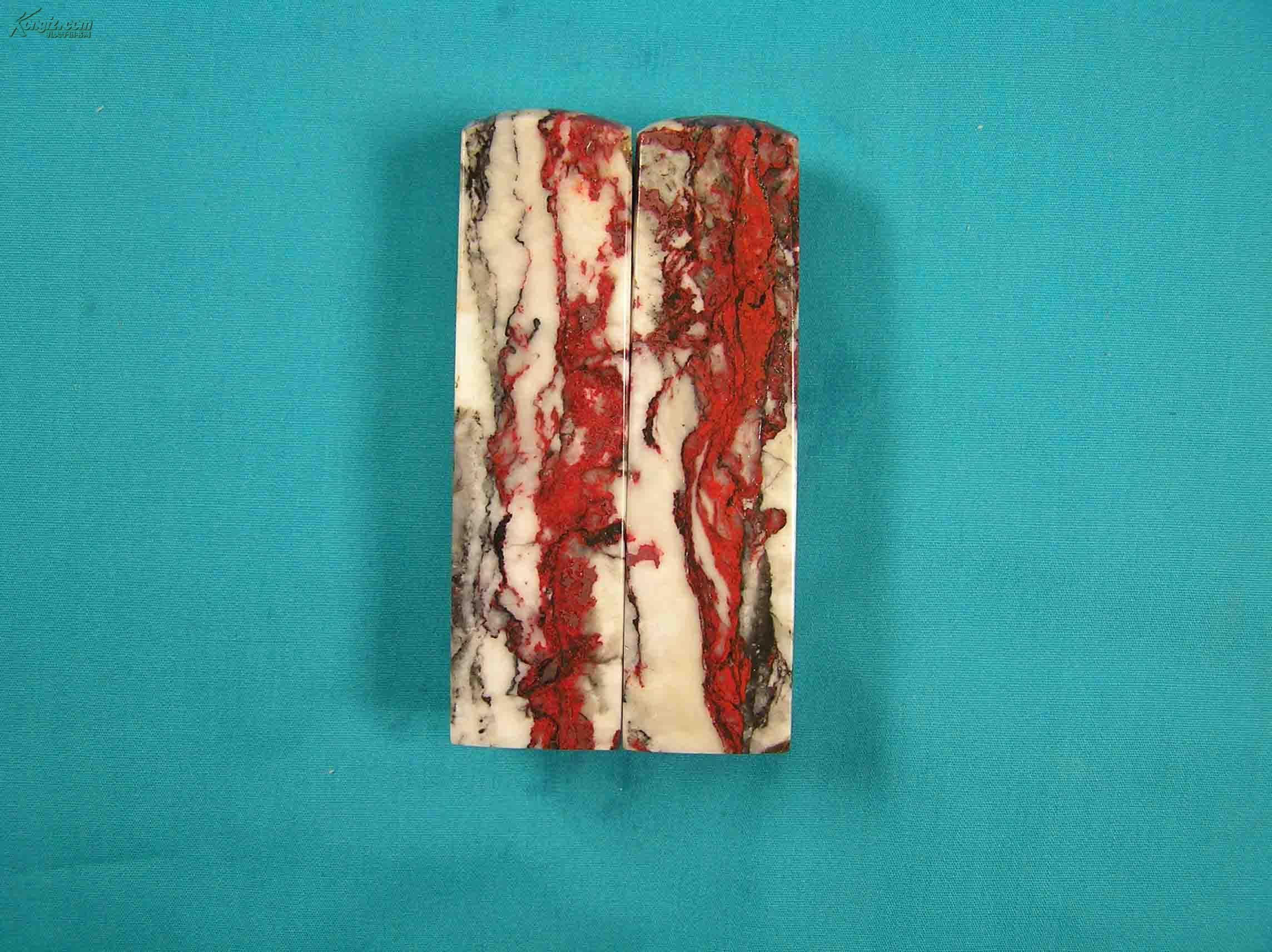 刘关张鸡血石对章