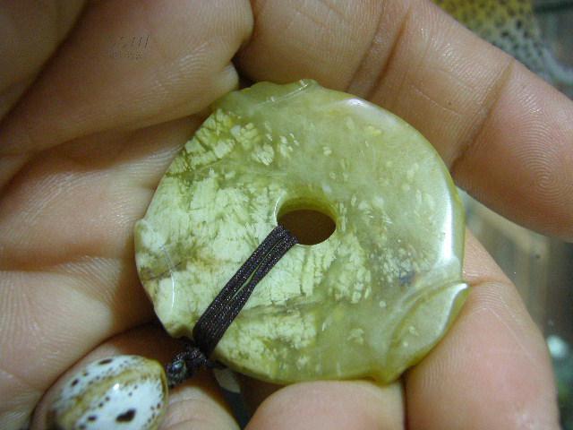 镇店之宝之二◆润泽至极,土沁老黄玉璇玑◆怀旧老玉◆细腻完品,全场