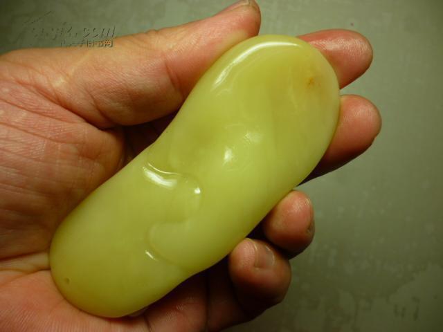 寿山石精品展销:寿山芙蓉石螭虎把玩件,质地纯正,雕工精美,温润如玉