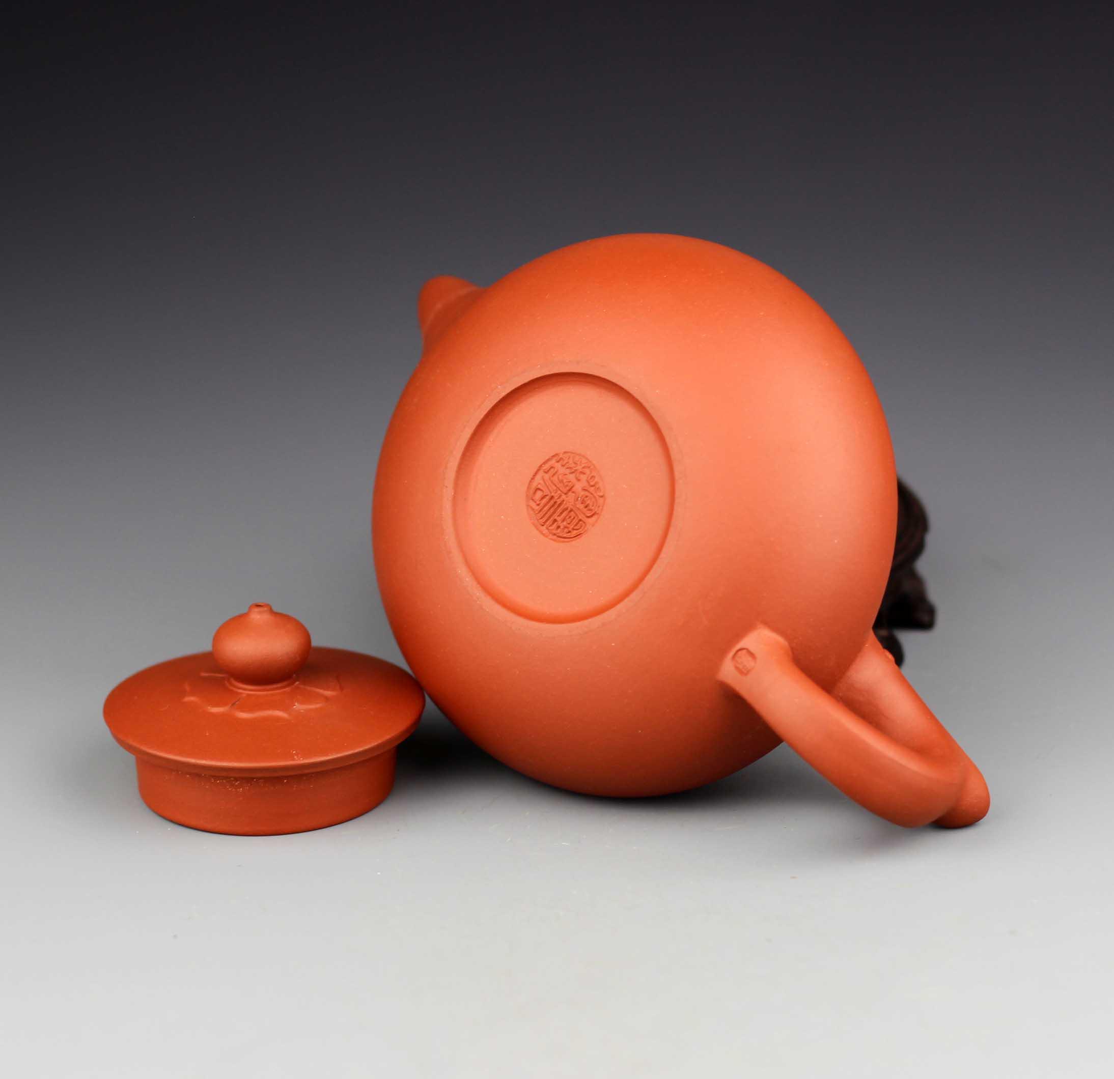 宜兴紫砂壶 原矿清水泥 周国君 菱花壶【附作者保真证书及作品照片】