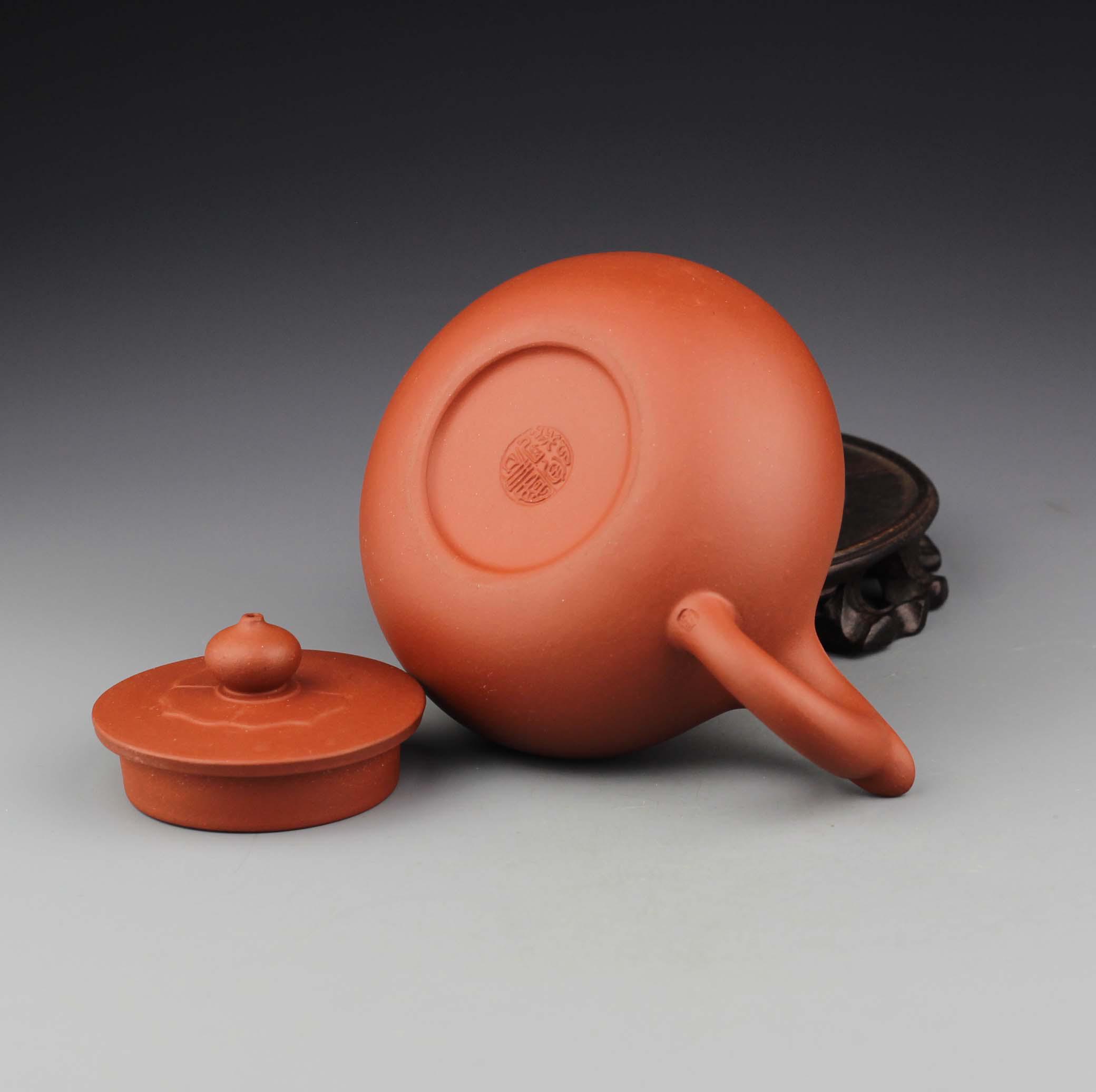 宜兴紫砂壶 周国君 原矿清水泥 高菱花【附作者保真证书及作品照片】