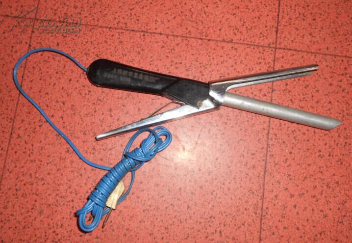 环球牌老电热夹