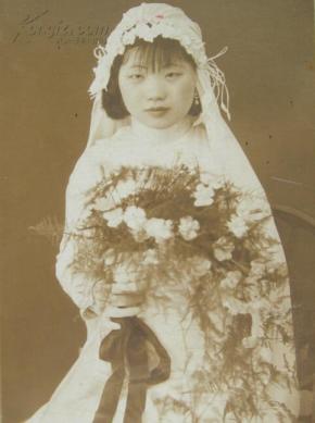 民国新娘婚纱_民国新娘婚纱照图片(2)