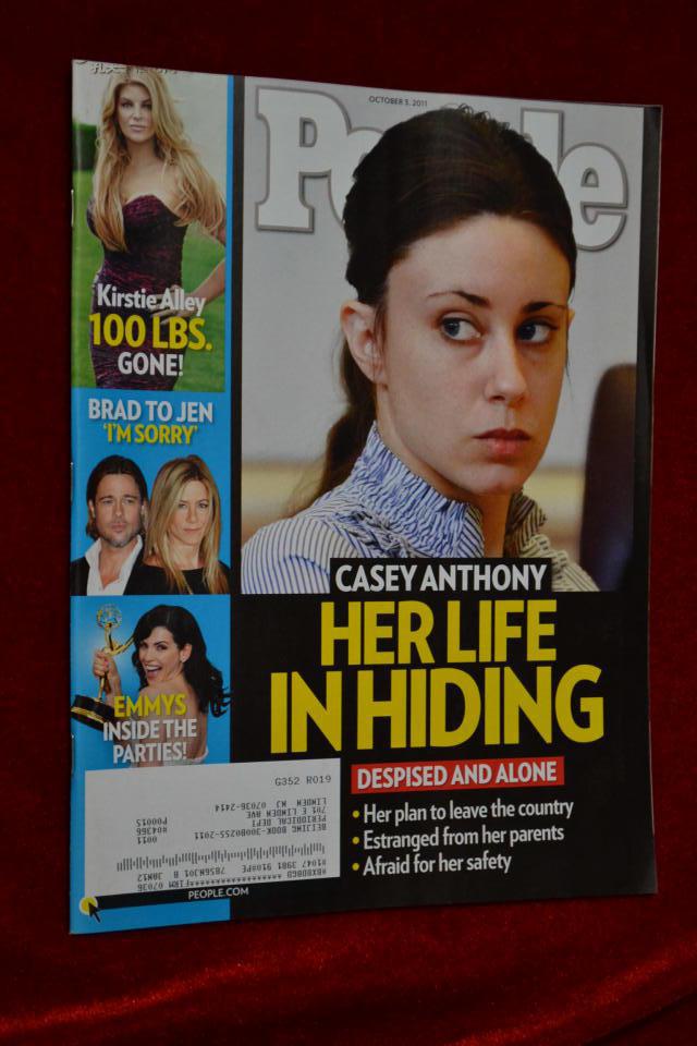 people 人物周刊 2011/10/03 八卦娱乐杂志 外文原版杂志