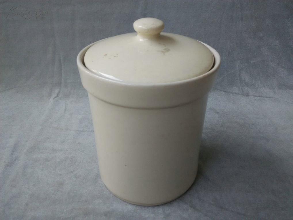 不多见的乳白釉直筒型老瓷盖罐全品带盖