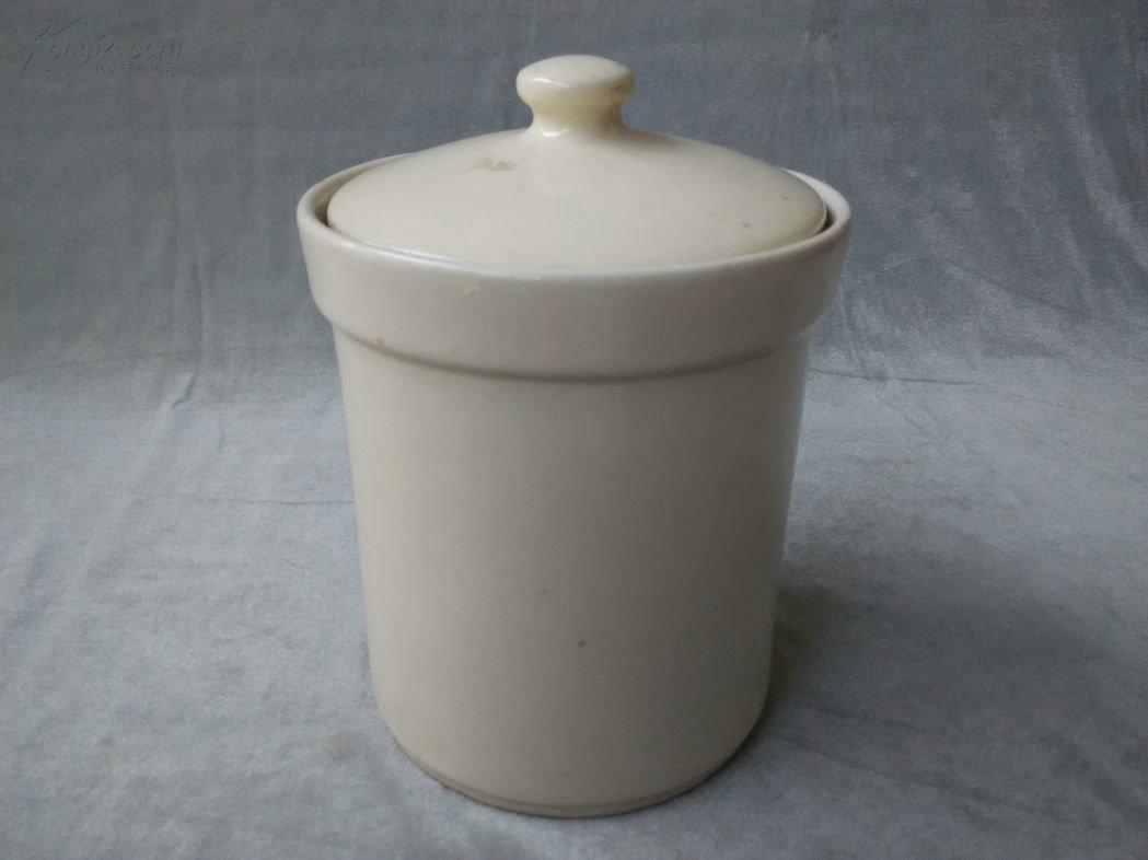 不多见的乳白釉直筒型老瓷盖罐全品带盖