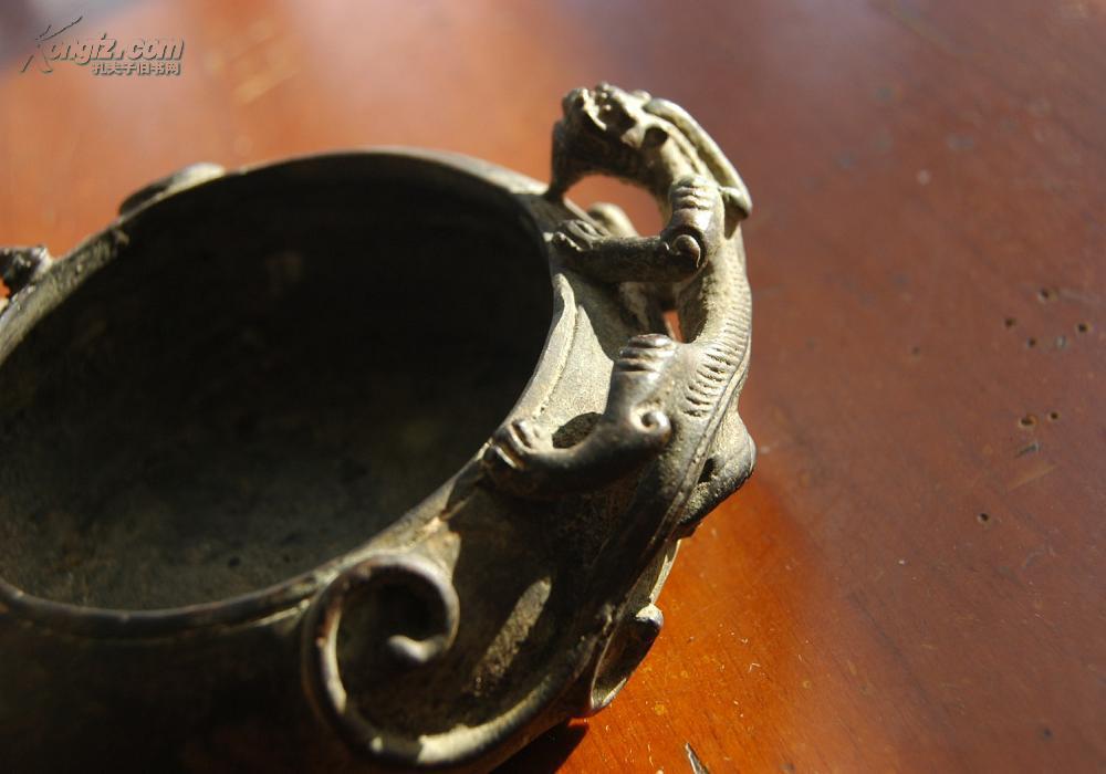 吴艳佐造 双螭龙香炉